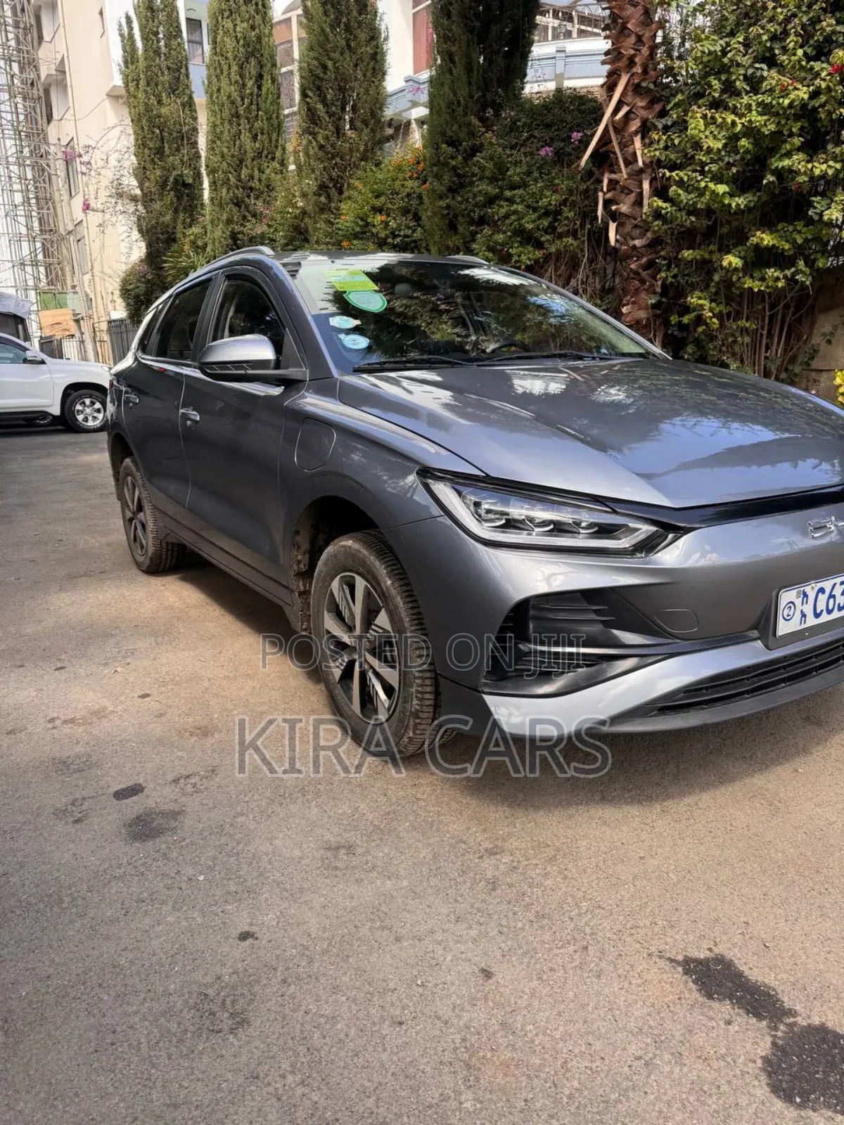 BYD E2 43 kWh 94 hp FWD 2025 Gray