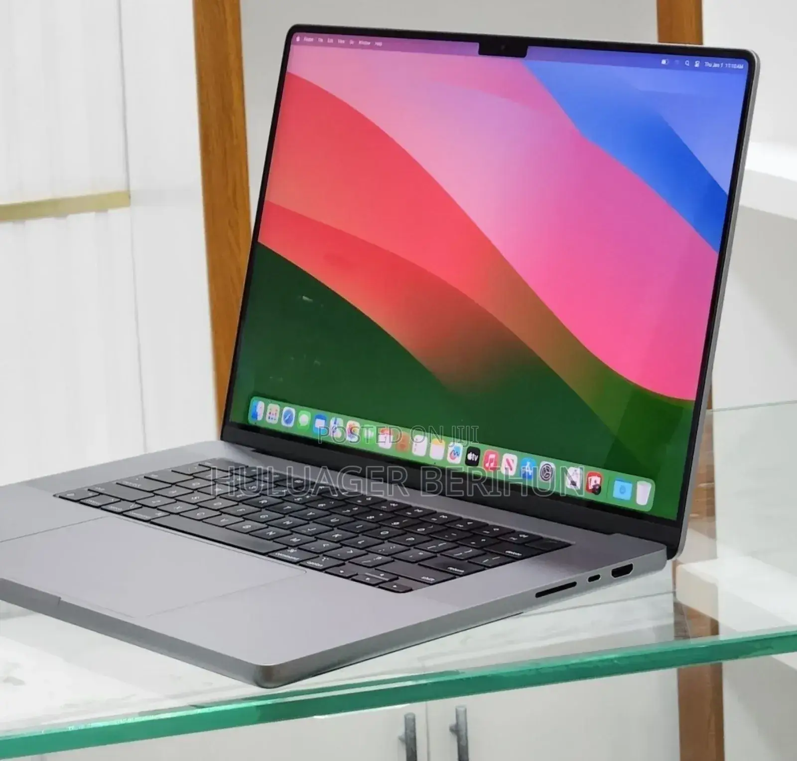 New Laptop Apple MacBook Pro 2016 32GB Apple M1 Pro SSD 512GB