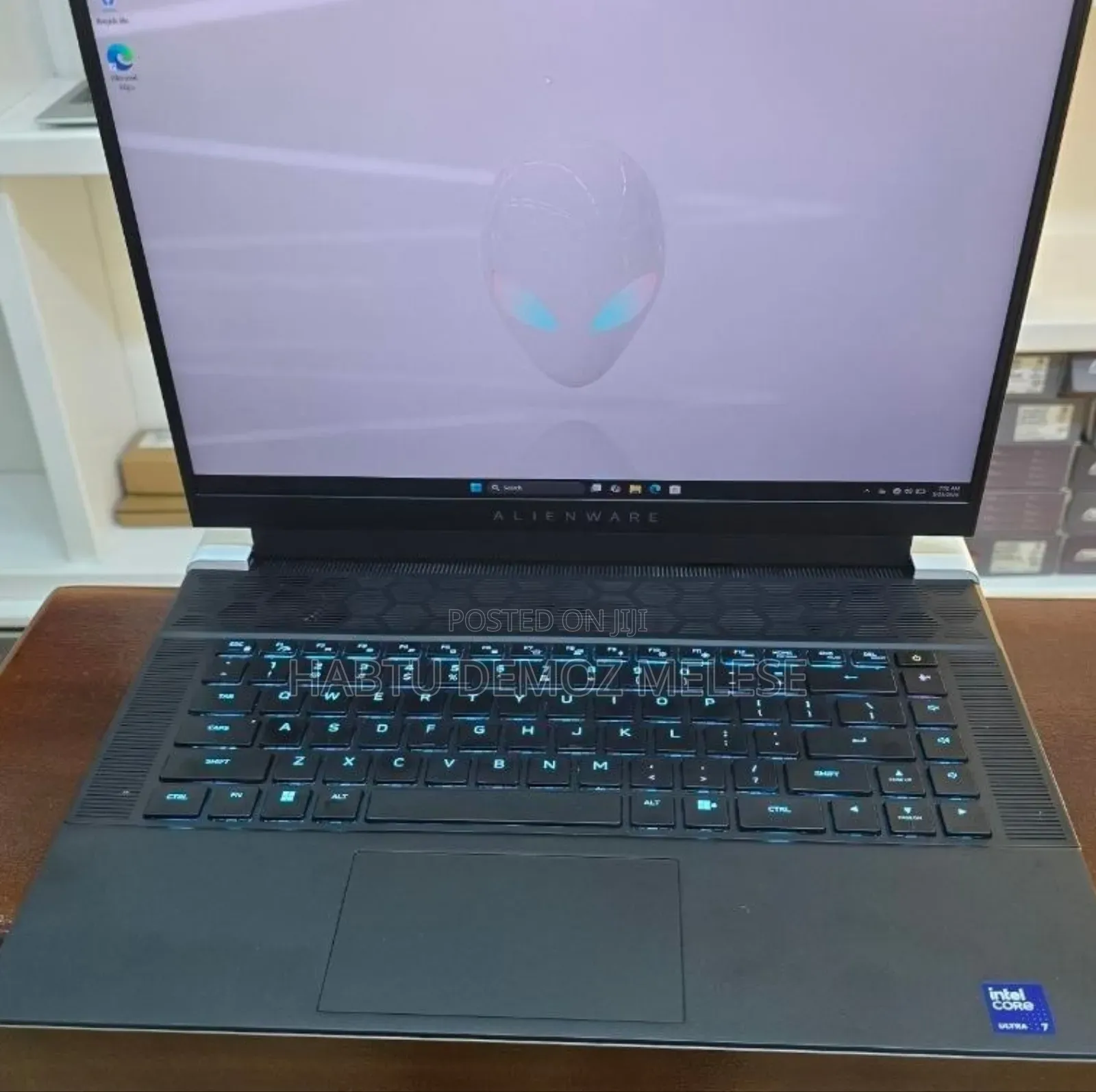 New Laptop Alienware Area-51m 16GB Intel Core Ultra 7 SSD 1T