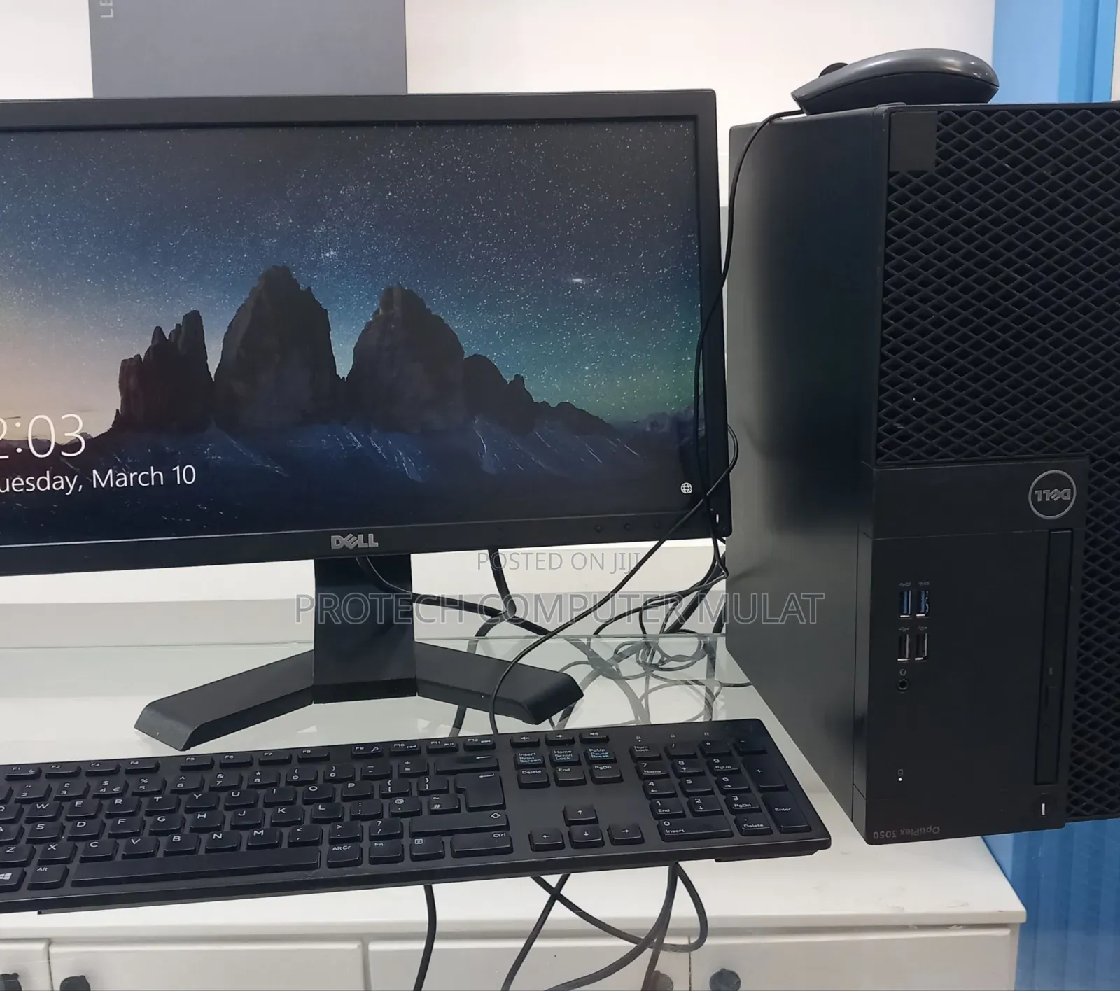 New Desktop Computer Dell OptiPlex 3050 4GB Intel Core i3 HDD 500GB