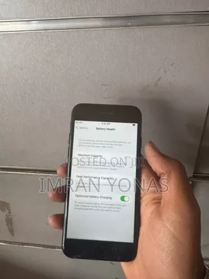 Apple iPhone 7 32 GB Black