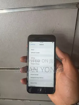 Apple iPhone 7 32 GB Black
