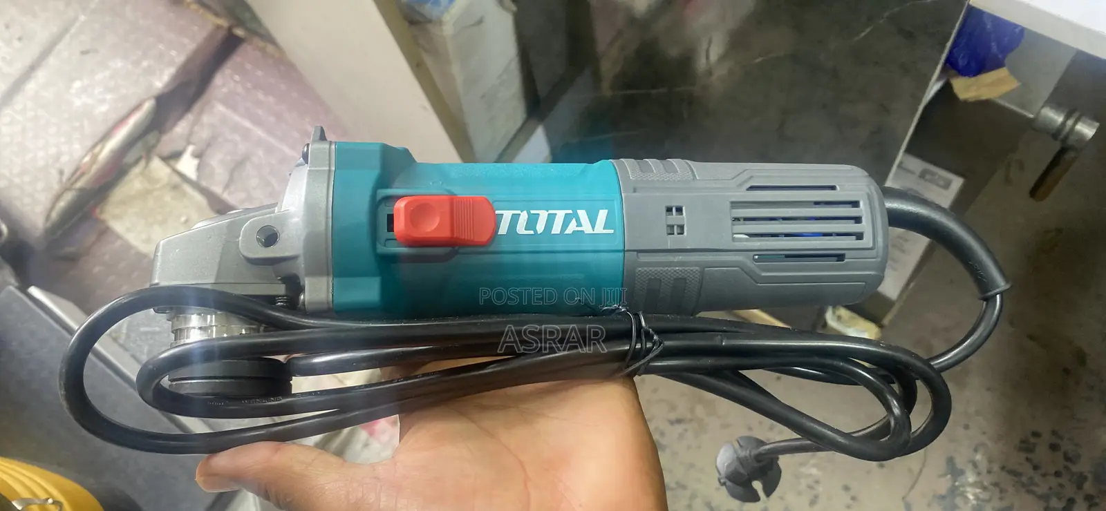 Total Angle Grinder 900w – Good Condition