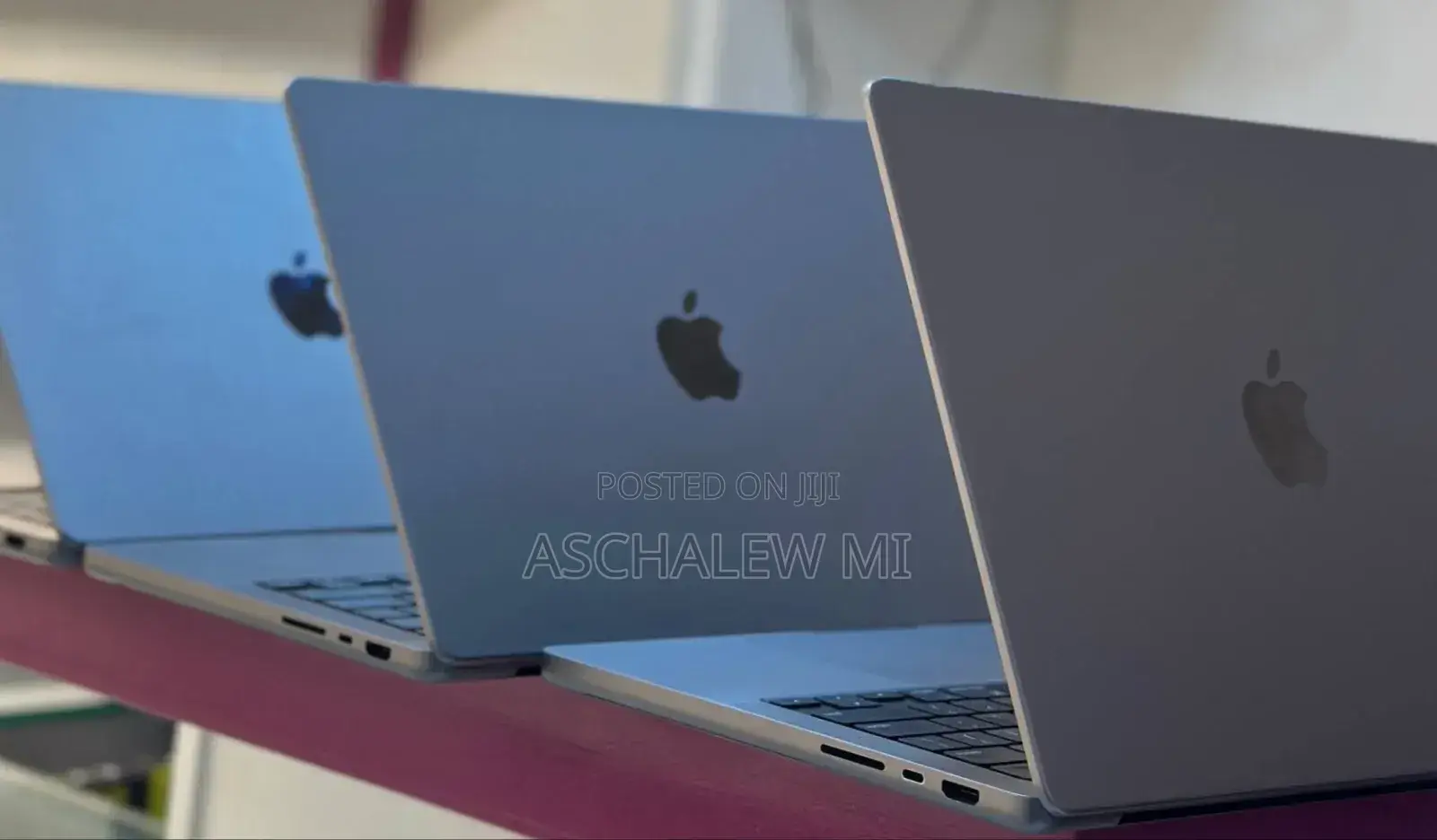New Laptop Apple MacBook Pro M1 16GB Apple M1 Pro SSD 512GB