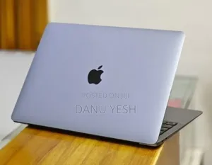 New Laptop Apple MacBook Air 2020 M1 8GB Apple M1 SSD 256GB