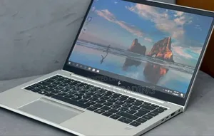 New Laptop HP EliteBook 840 G8 16GB Intel Core i7 SSD 512GB