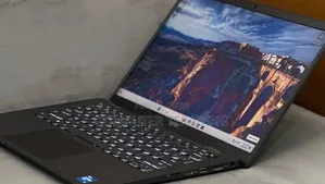 New Laptop Dell Latitude 7420 16GB Intel Core i5 SSD 256GB