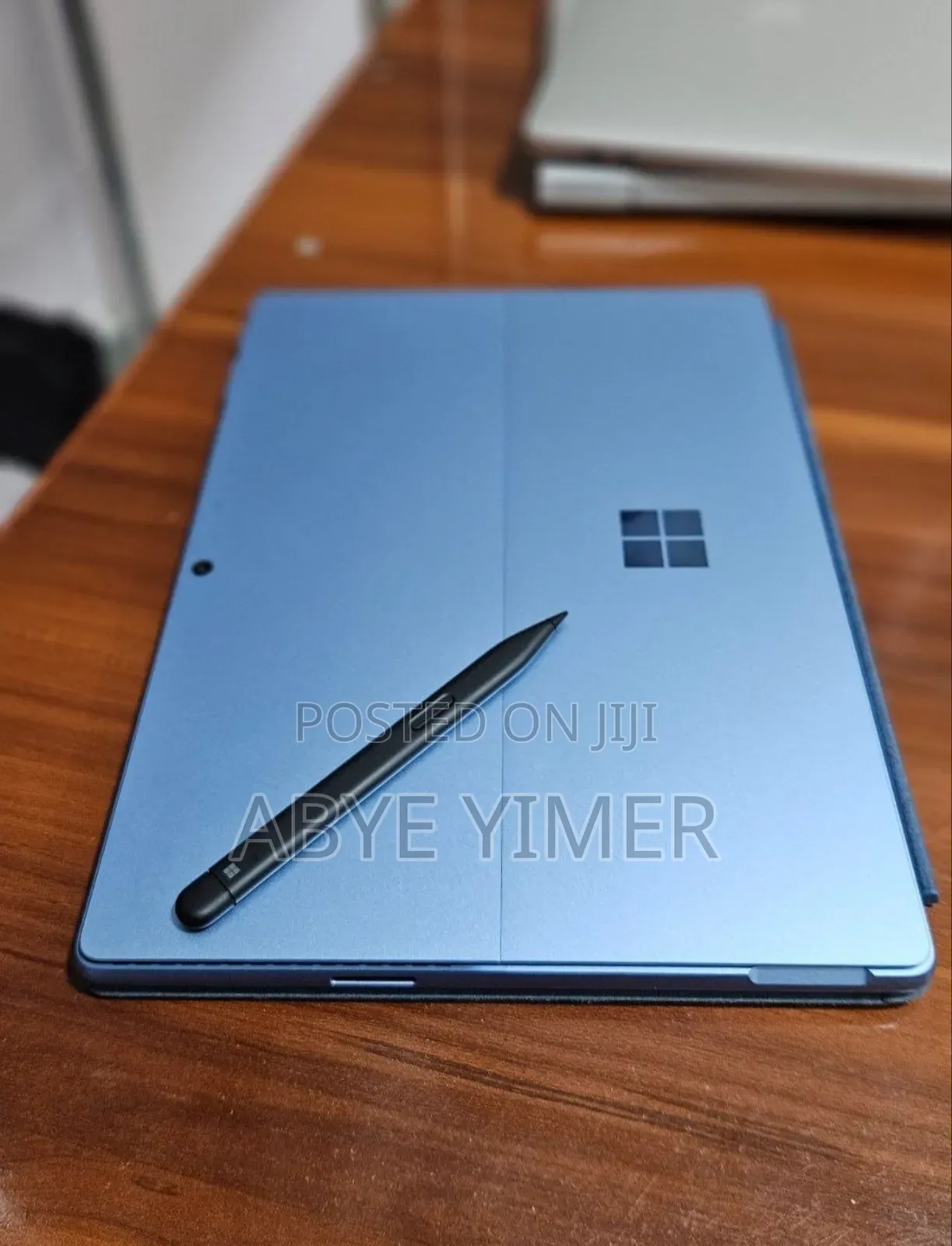 New Laptop Microsoft Surface Pro 9 16GB Intel Core i7 SSD 512GB