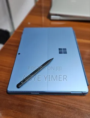 New Laptop Microsoft Surface Pro 9 16GB Intel Core i7 SSD 512GB