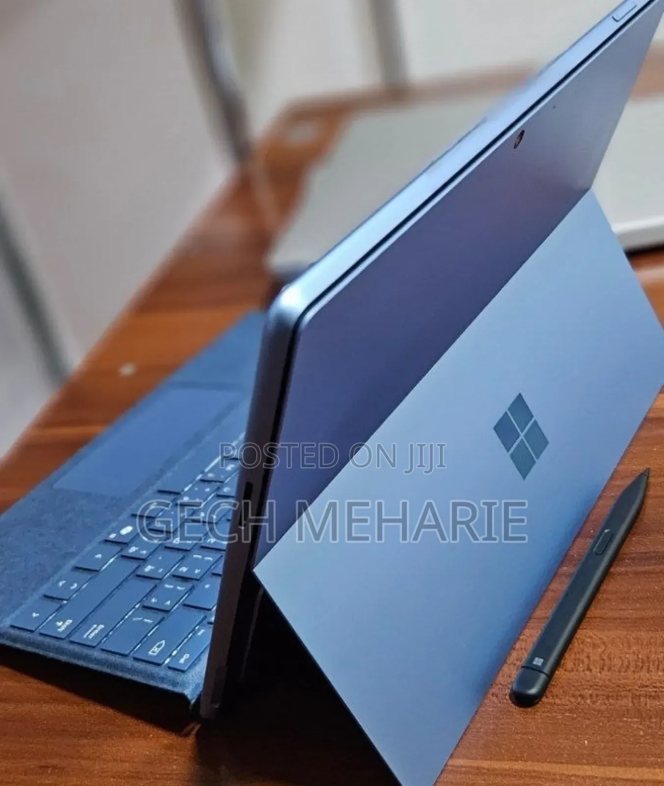 New Microsoft Surface Pro 11th Edition, a Copilot+ PC 16GB SSD 512GB