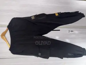 Cargo Pants ቦንደ
