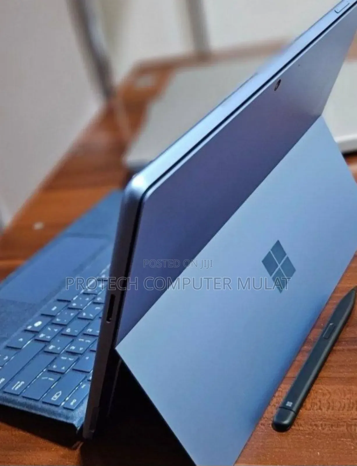 New Microsoft Surface Pro 11th Edition, a Copilot+ PC 16GB SSD 512GB