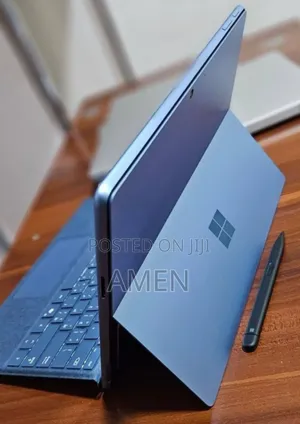 New Laptop Microsoft 16GB Intel Core i7 SSD 512GB