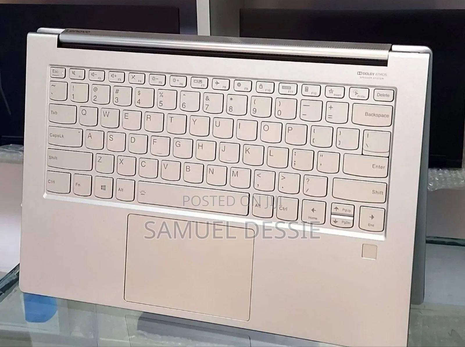 New Laptop Lenovo Yoga 9i 16GB Intel Core i7 SSD 512GB