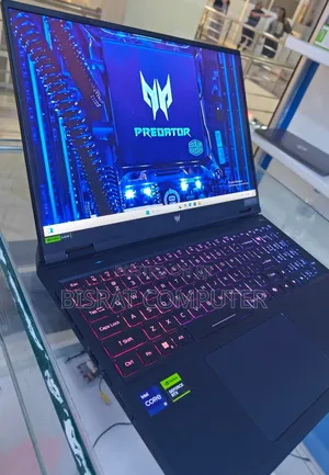 New Laptop Acer Predator Helios Neo 16 16GB Intel Core i9 SSD 1T