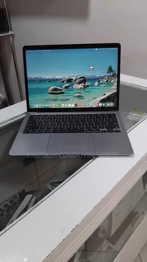 New Laptop Apple MacBook Air 2020 M1 8GB Apple M1 SSD 256GB