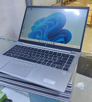 New Laptop HP EliteBook 845 G8 16GB AMD Ryzen 5 SSD 512GB