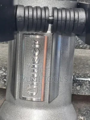 Demolution Hammer