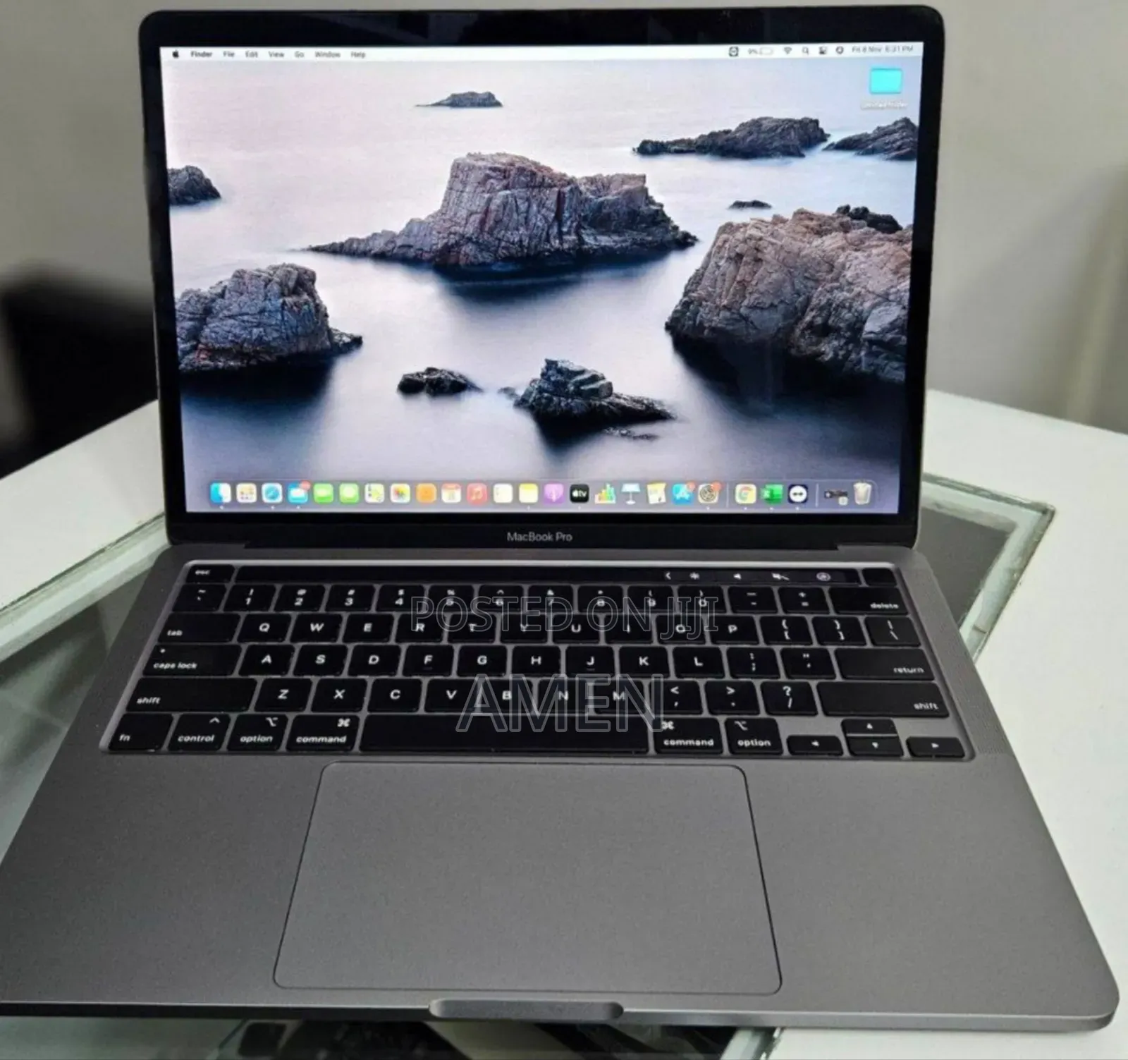New Laptop Apple MacBook Pro 2019 8GB Intel Core i5 SSD 128GB