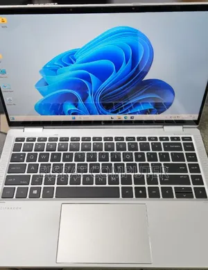 New Laptop HP EliteBook 1040 G8 16GB Intel Core i7 SSD 512GB