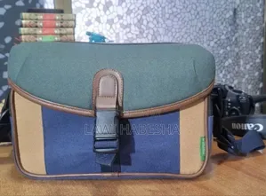Canon Camera 1100d