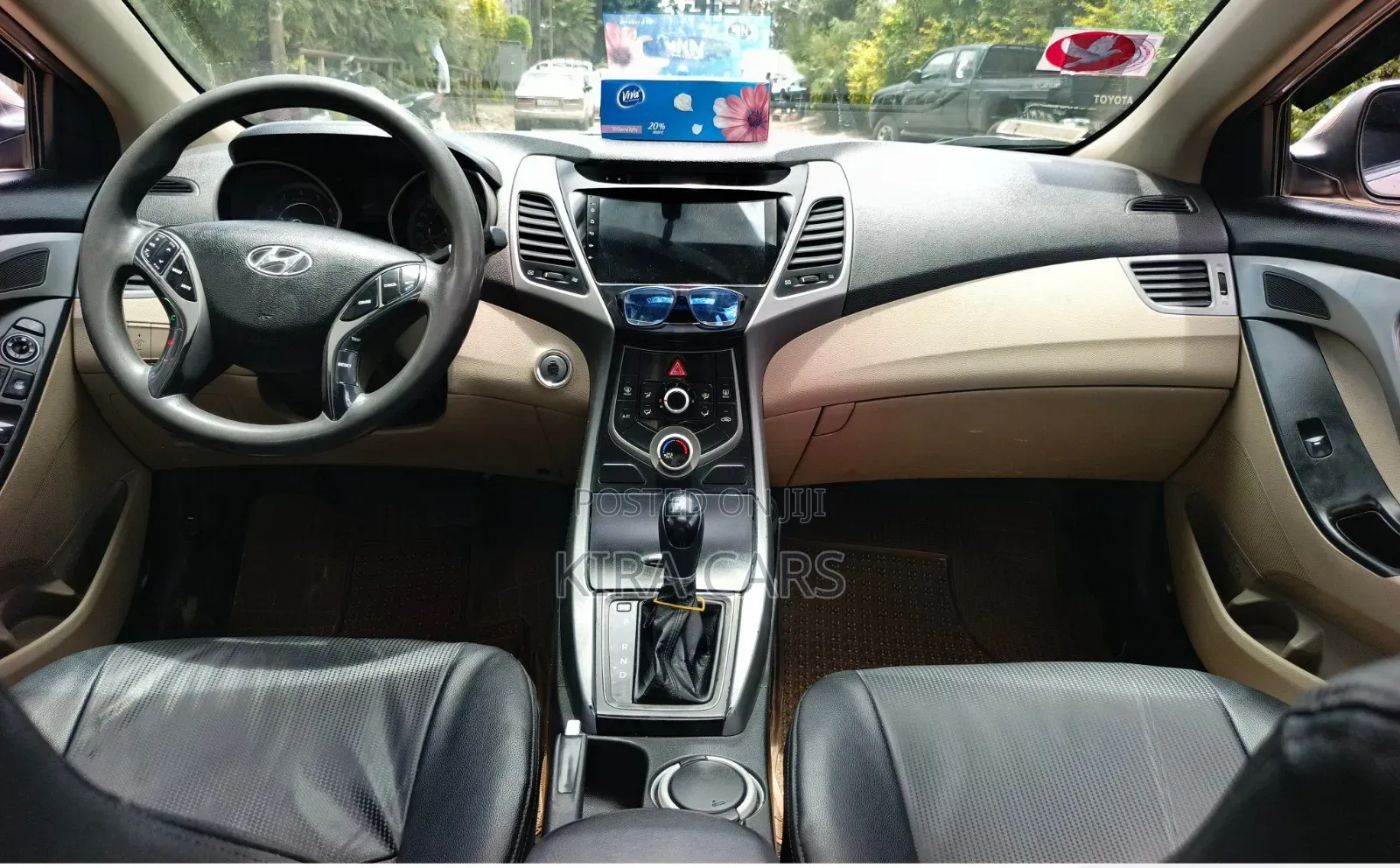 Hyundai Elantra 2014 Pink