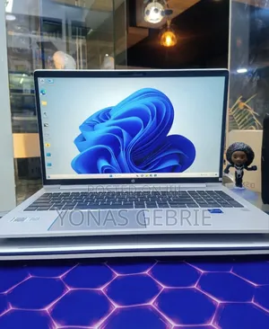 New Laptop HP 16GB Intel Core i7 SSD 1T