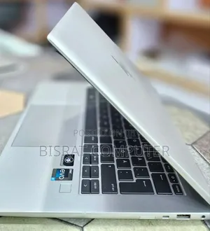 New Laptop HP EliteBook x360 1040 G9 16GB Intel Core i5 SSD 512GB