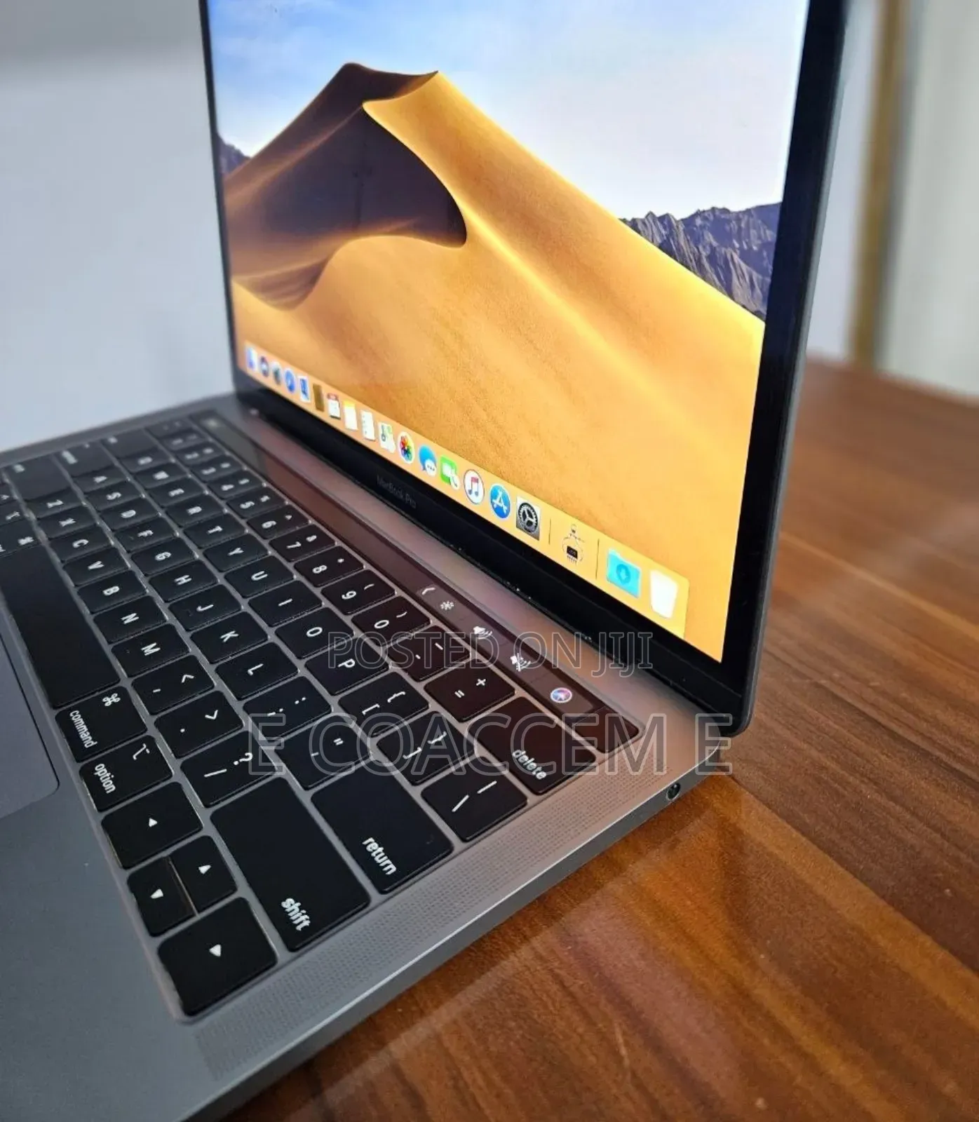 New Laptop Apple MacBook 8GB Intel Core i5 SSD 128GB