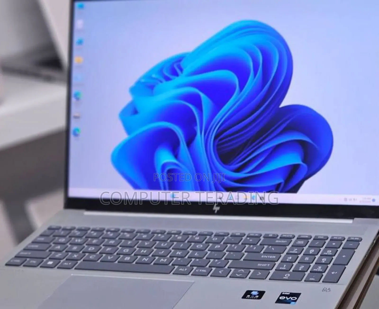 New Laptop HP Pavilion 15 16GB Intel Core i7 SSD 1T
