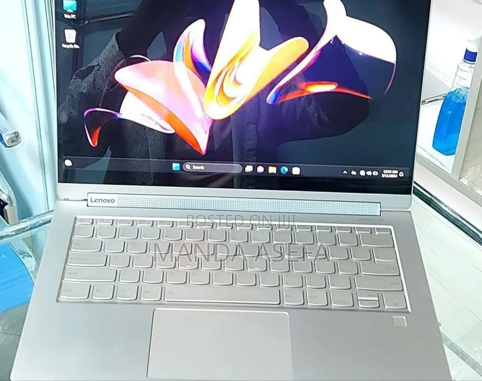 New Laptop Lenovo Yoga 9i 16GB Intel Core i7 SSD 512GB