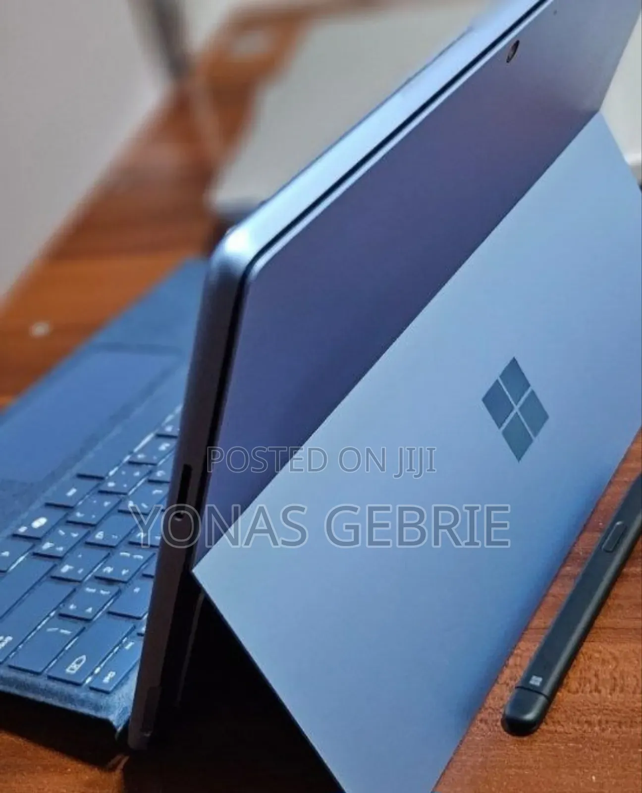 New Laptop Microsoft Surface 16GB Intel Core i7 SSD 512GB