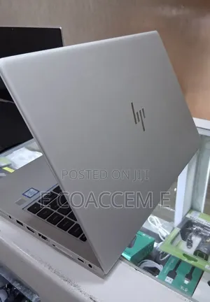New Laptop HP 8GB Intel Core i7 SSD 512GB