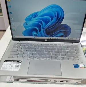 New Laptop HP Pavilion 14 8GB Intel Core i5 SSD 512GB