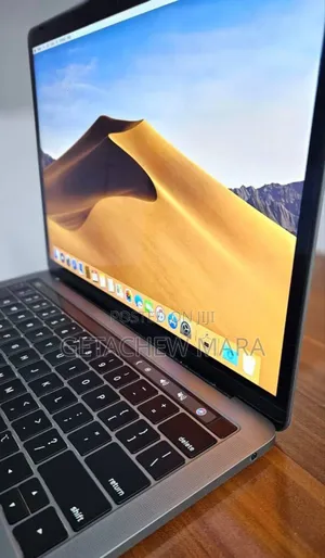 New Laptop Apple MacBook Pro 2019 8GB Intel Core i5 SSD 128GB
