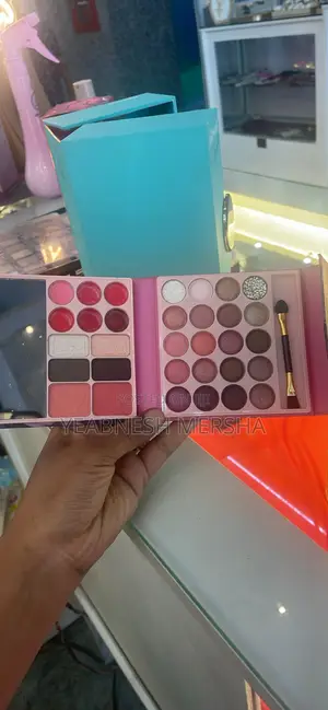 Tutu Time Makeup Kit