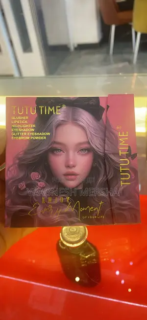 Tutu Time Makeup Kit