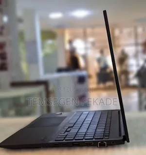 New Laptop Asus VivoBook 15 X505BA 16GB Intel Core i9 SSD 512GB