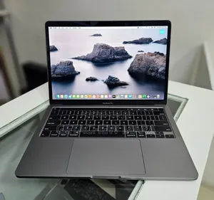 New Laptop Apple MacBook Pro 2019 8GB Intel Core i5 SSD 128GB