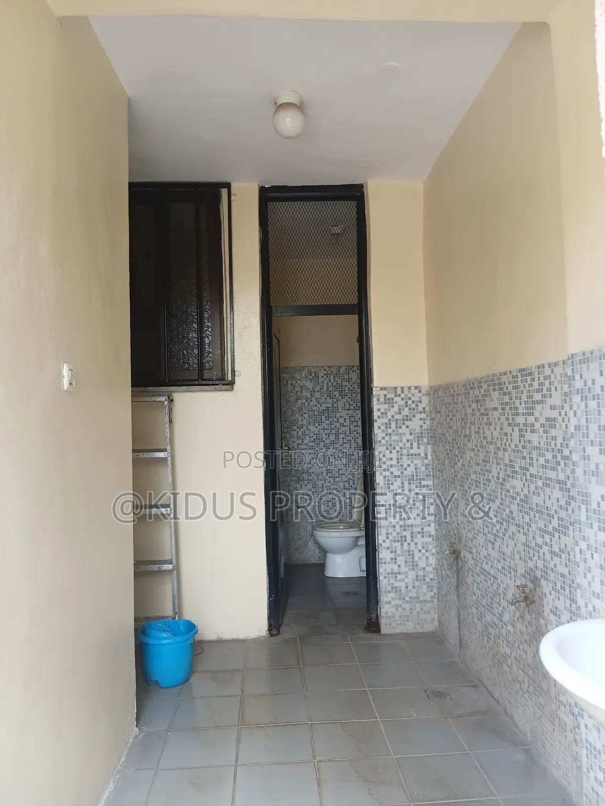 6bdrm House in Varenero, Nifas Silk-Lafto for rent