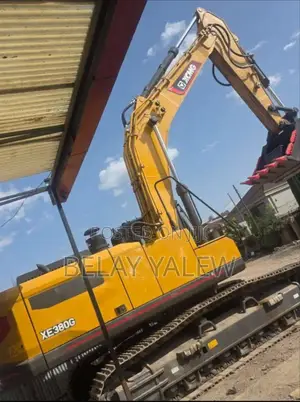 ንግድ ፍቃድ ላላቸውም ለሌላቸውም ባንክ 50/50 XCMG Xe380g Excovator እናመቻቻለን::