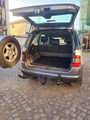 Mercedes-Benz C270 2002 Gray