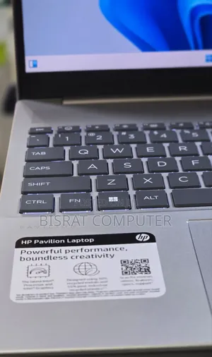 New Laptop HP Pavilion 15 8GB Intel Core Ultra 5 SSD 512GB