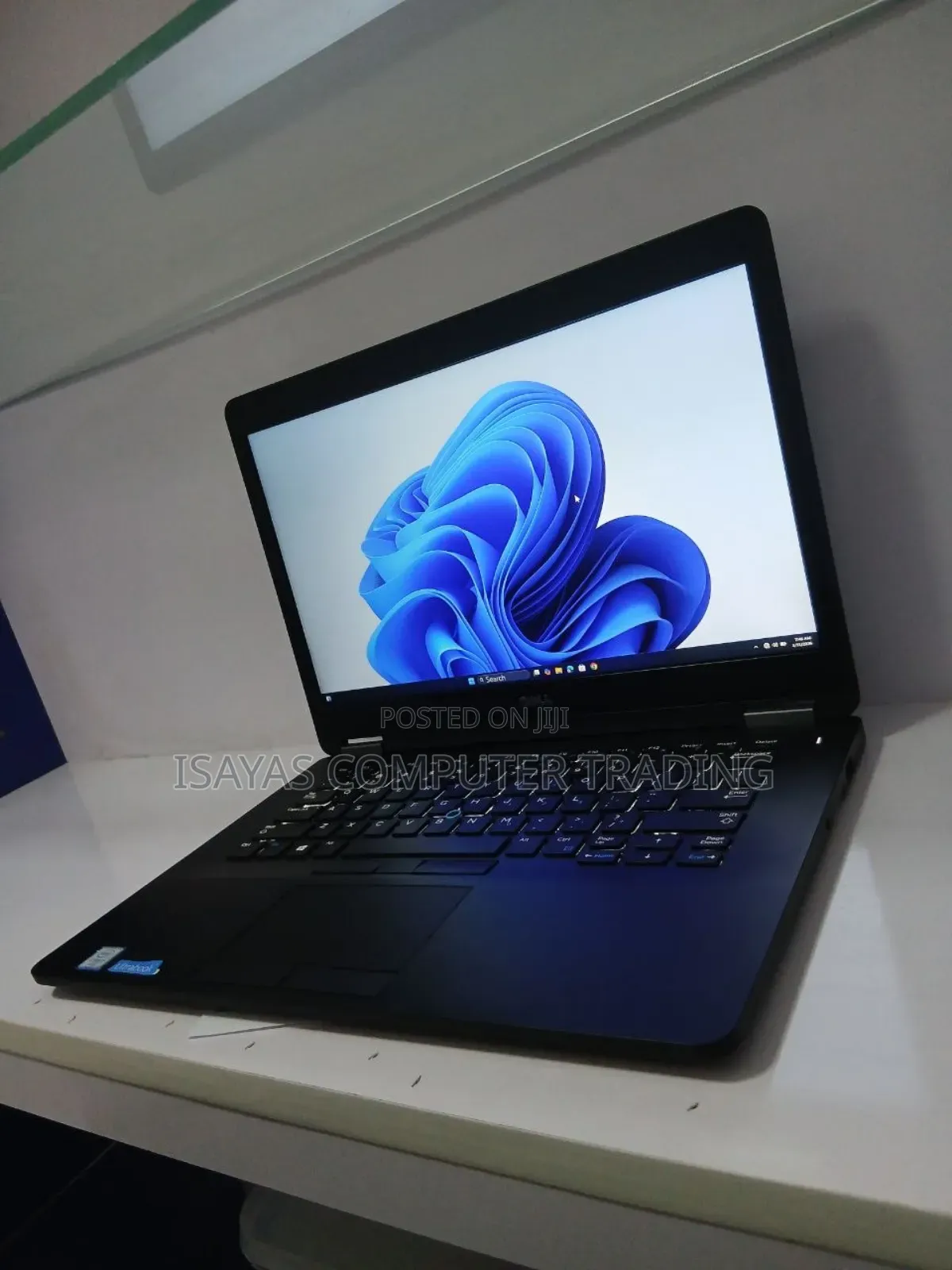 New Laptop Dell Latitude E7470 8GB Intel Core i7 SSD 256GB