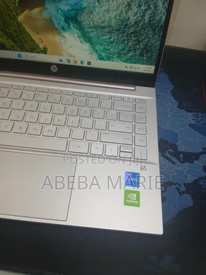 New Laptop HP Pavilion 14 16GB Intel Core i7 SSD 512GB