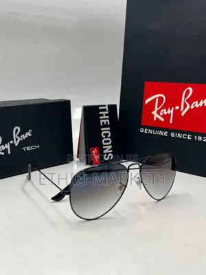 Rayban Aviators Classic Stylish Sunglasses Usually Worn by Pilots