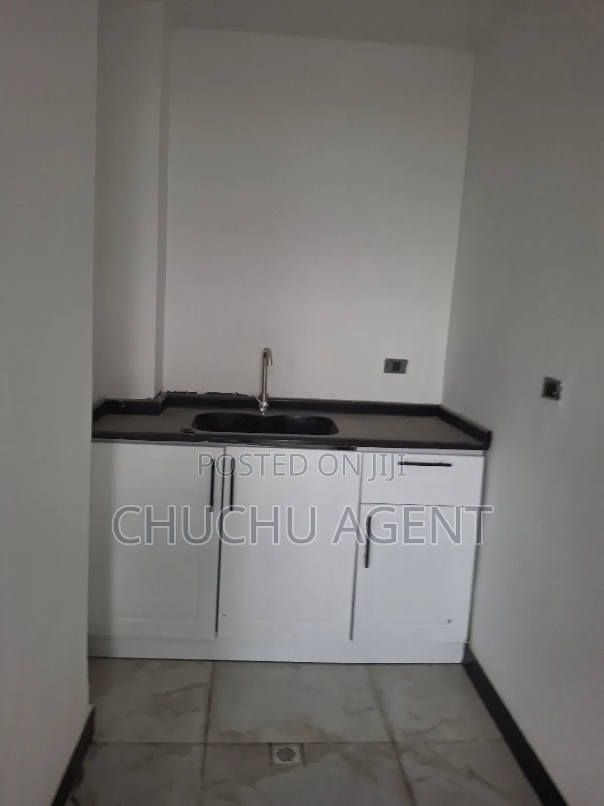 B+G+4 Building Rent at Bole Michael ቦሌ ሚካኤል