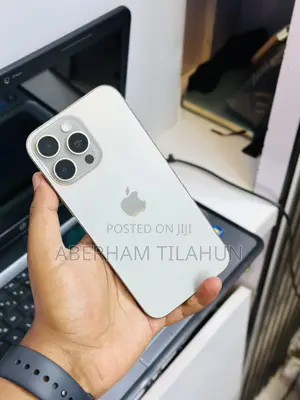 Apple iPhone 16 Pro Max 256 GB Silver