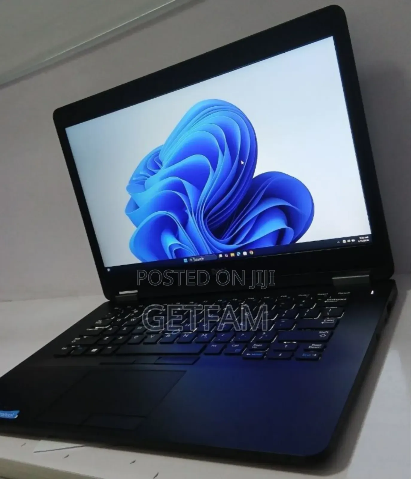 New Laptop Dell Latitude 14 E7470 8GB Intel Core i7 SSD 256GB