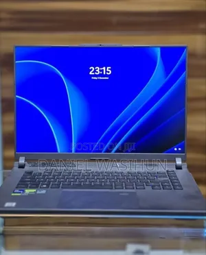 New Laptop Asus ROG Strix G16 G614 16GB Intel Core i7 SSD 1T